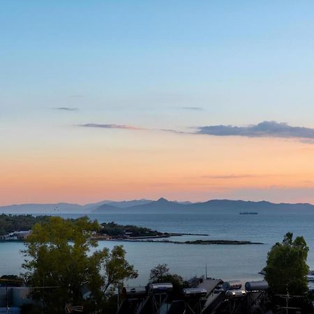Four Seasons Sea View Apartment เอเธนส์ ภายนอก รูปภาพ